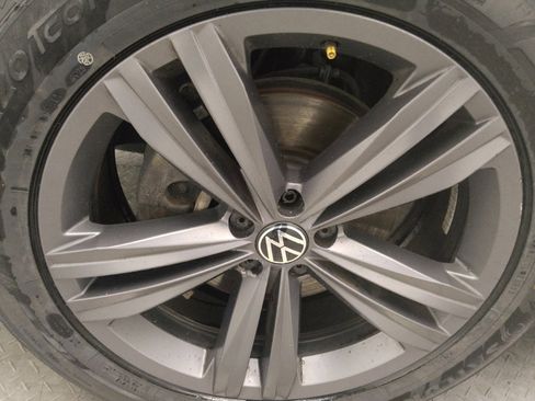 Used 2021 Volkswagen Atlas SE w/ Towing Package FWD image 31