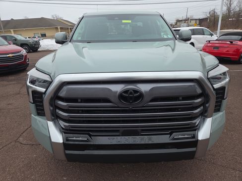Used 2024 Toyota Tundra Limited image 8