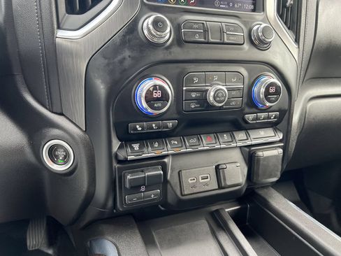 Used 2021 GMC Sierra 3500 Denali w/ Denali Ultimate Package AWD/4WD image 26