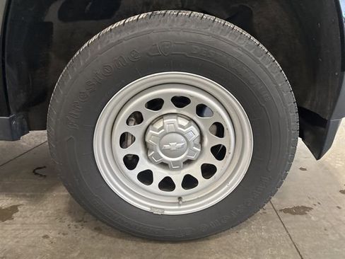 Used 2023 Chevrolet Colorado W/T RWD image 27