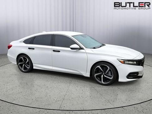 Used 2019 Honda Accord Sport image 8