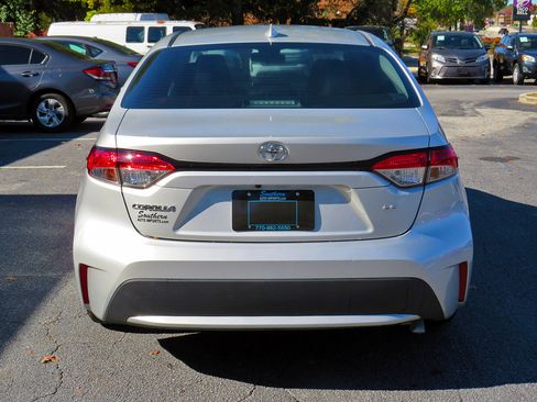 Used 2020 Toyota Corolla LE w/ LE Premium Package image 8