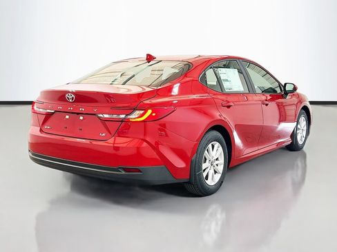 New 2026 Toyota Camry LE w/ Convenience Package FWD image 4