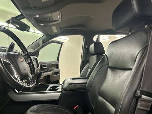 Used 2017 Chevrolet Silverado 2500 LTZ w/ Vortec Plus Package AWD/4WD image 37