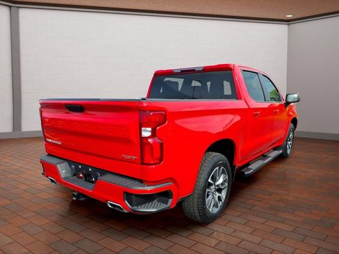 Used 2022 Chevrolet Silverado 1500 RST w/ Z71 Off-Road Package image 8