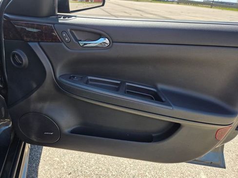 Used 2014 Chevrolet Impala LTZ image 31