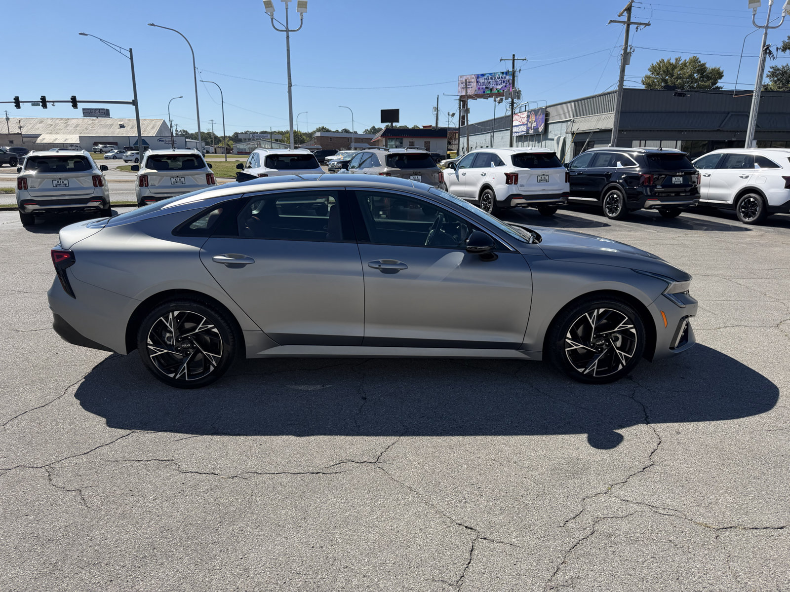 Used 2025 Kia K5 GT-Line w/ GT-Line Premium Package FWD image 2