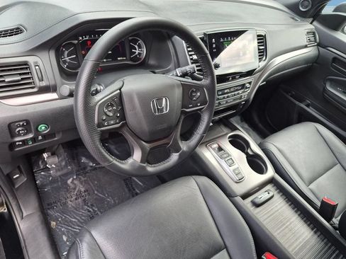 Used 2023 Honda Passport EX-L image 12