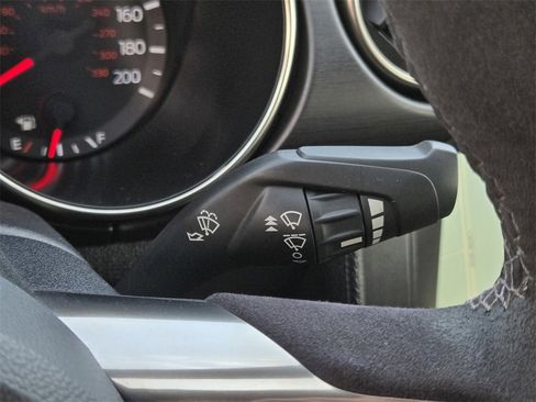 Used 2017 Ford Mustang Shelby GT350 image 33