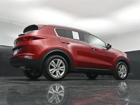 Used 2018 Kia Sportage LX w/ LX Popular Package AWD/4WD image 32