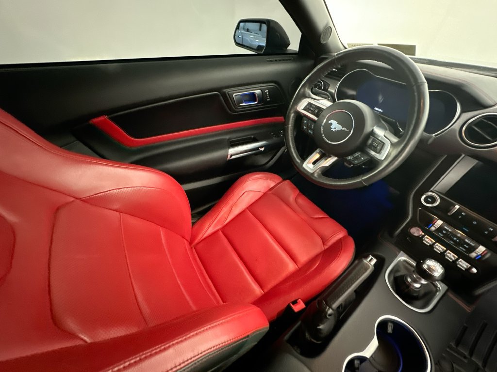 Used 2022 Ford Mustang GT Premium w/ GT Performance Package RWD image 9