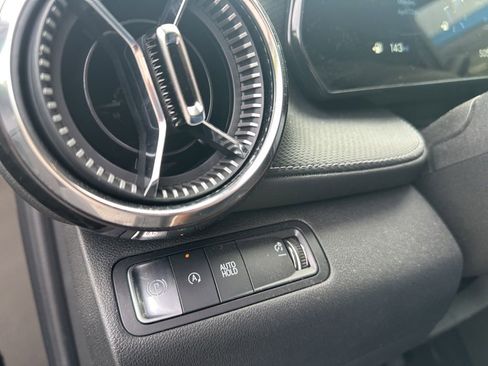 Used 2025 Chevrolet Equinox LT w/ Midnight Edition image 21