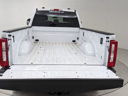 Used 2024 Ford F350 XLT image 7