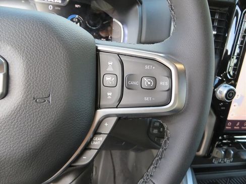 New 2026 RAM 1500 Big Horn AWD/4WD image 21