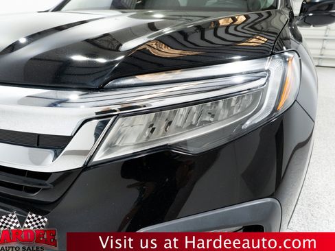 Used 2021 Honda Pilot Touring image 8