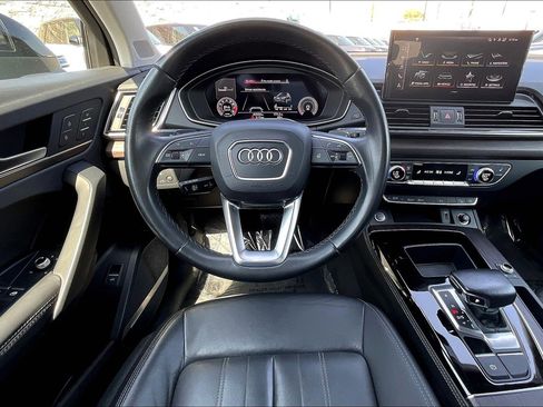 Used 2021 Audi Q5 2.0T Premium Plus w/ Premium Plus Package AWD/4WD image 5