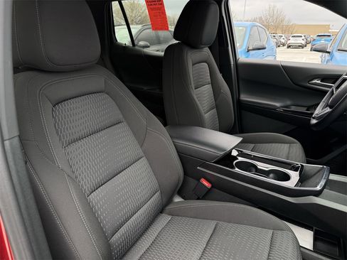 Certified 2025 Chevrolet Equinox LT image 23