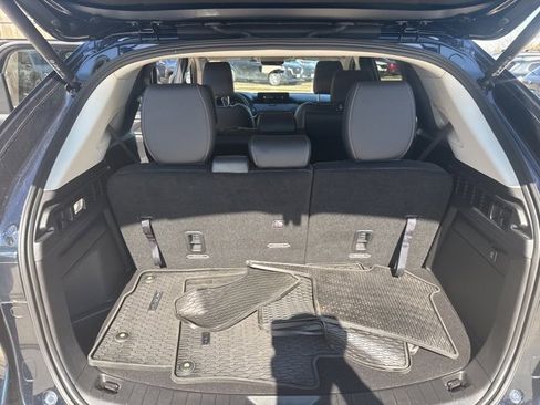 Certified 2025 MAZDA CX-90 3.3 Turbo w/ Select Package image 12