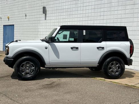 New 2026 Ford Bronco Big Bend AWD/4WD image 2