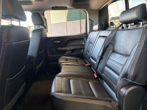 Used 2017 GMC Sierra 2500 Denali w/ Duramax Plus Package AWD/4WD image 45