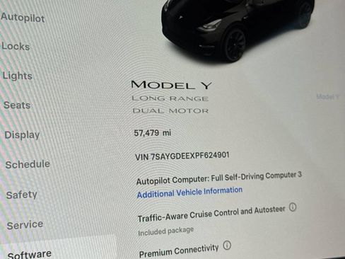 Used 2023 Tesla Model Y Long Range AWD/4WD image 24