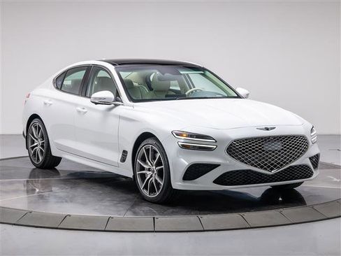 New 2026 Genesis G70 2.5T Prestige image 7