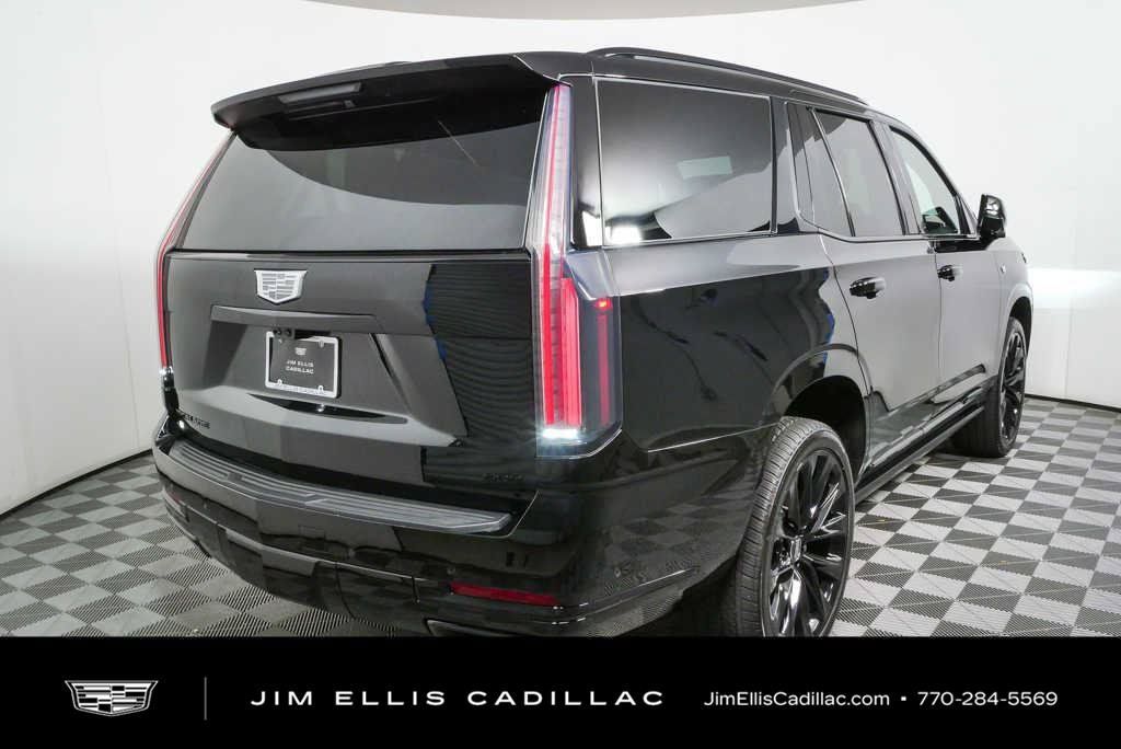 Certified 2026 Cadillac Escalade Platinum Sport w/ LPO, ONYX Package AWD/4WD image 3