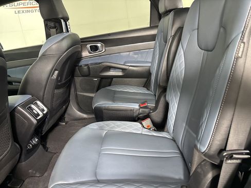 Used 2025 Kia Sorento SX Prestige AWD/4WD image 24