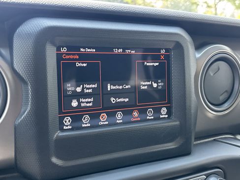 Used 2022 Jeep Wrangler Unlimited Sport AWD/4WD image 21