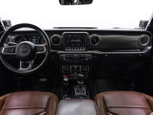 Used 2018 Jeep Wrangler Unlimited Rubicon AWD/4WD image 16