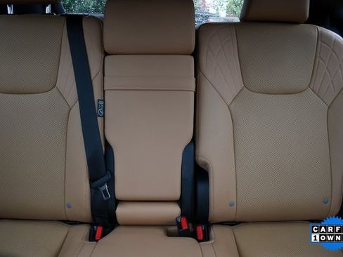Used 2024 Lexus RX 350 Premium image 11