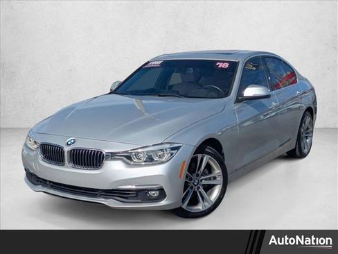 Used 2018 BMW 330i Sedan image 1