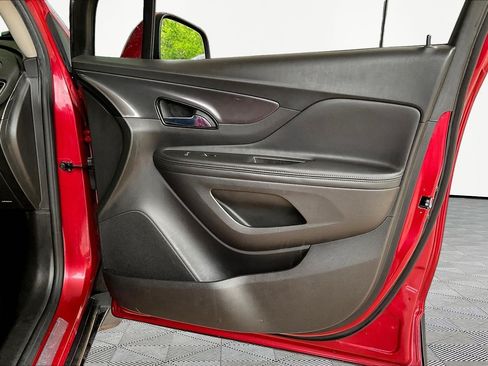Used 2018 Buick Encore Preferred FWD image 26