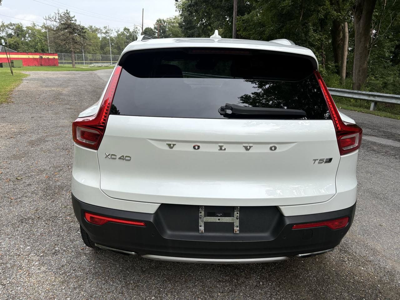 Used 2020 Volvo XC40 T5 Inscription w/ Protection Package Premier AWD/4WD image 7