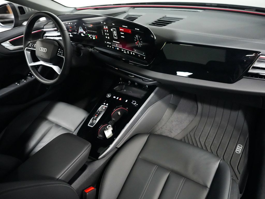 Used 2025 Audi A5 2.0T Premium Plus w/ Premium Plus AWD/4WD image 36