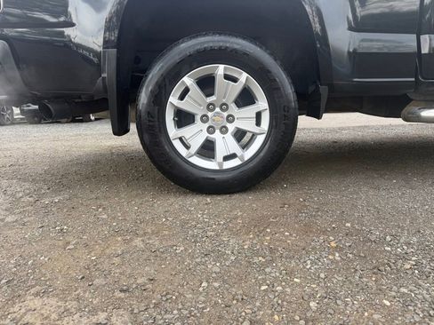 Used 2015 Chevrolet Colorado LT AWD/4WD image 10