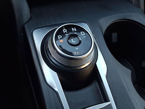 Used 2024 Ford Escape ST-Line image 14