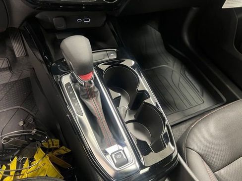 New 2026 Chevrolet Trax RS w/ Sunroof Package FWD image 11