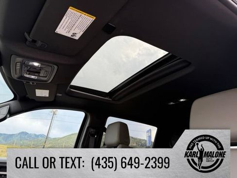 Used 2023 Chevrolet Silverado 1500 ZR2 w/ Technology Package AWD/4WD image 23