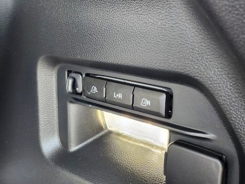 Certified 2025 Ford Explorer Platinum w/ LUX Leather Package image 36