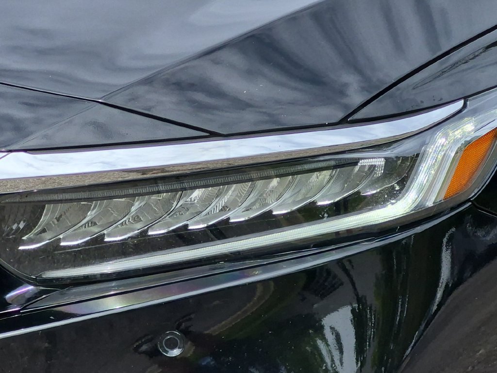 Used 2021 Honda Accord EX-L image 9
