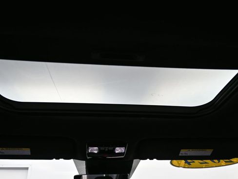 Used 2024 Hyundai Santa Fe Calligraphy image 10