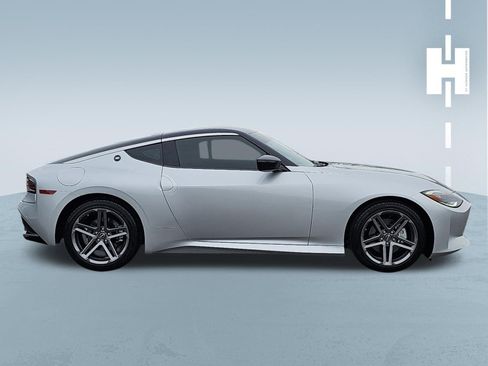 Used 2024 Nissan Z Sport w/ Floor Mat Package image 2