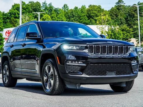 Used 2024 Jeep Grand Cherokee Limited 4xe AWD/4WD image 4