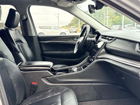 Used 2021 Jeep Grand Cherokee L Limited image 19