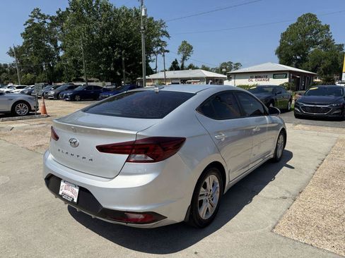 Used 2020 Hyundai Elantra Value Edition w/ Cargo Package (C1) FWD image 5