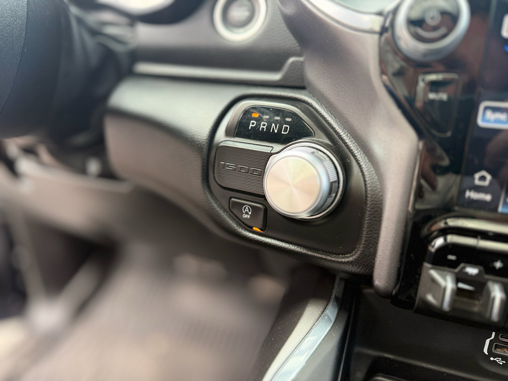 Used 2023 RAM 1500 Laramie RWD image 38