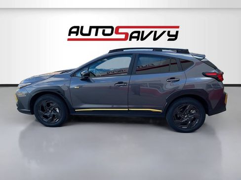 Used 2025 Subaru Crosstrek 2.5i Sport w/ Crosstrek Mirror Package image 4