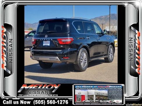 Used 2024 Nissan Armada SL w/ Captain's Chairs Package image 4