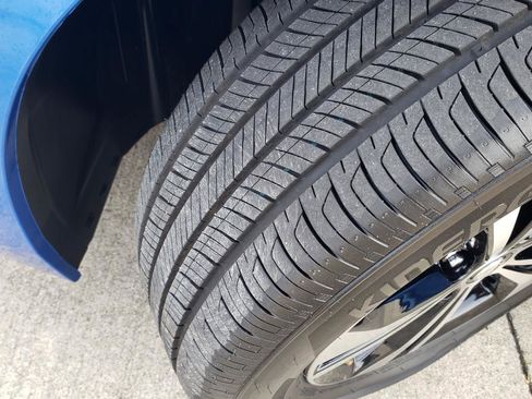 Certified 2023 Nissan Sentra SV image 41